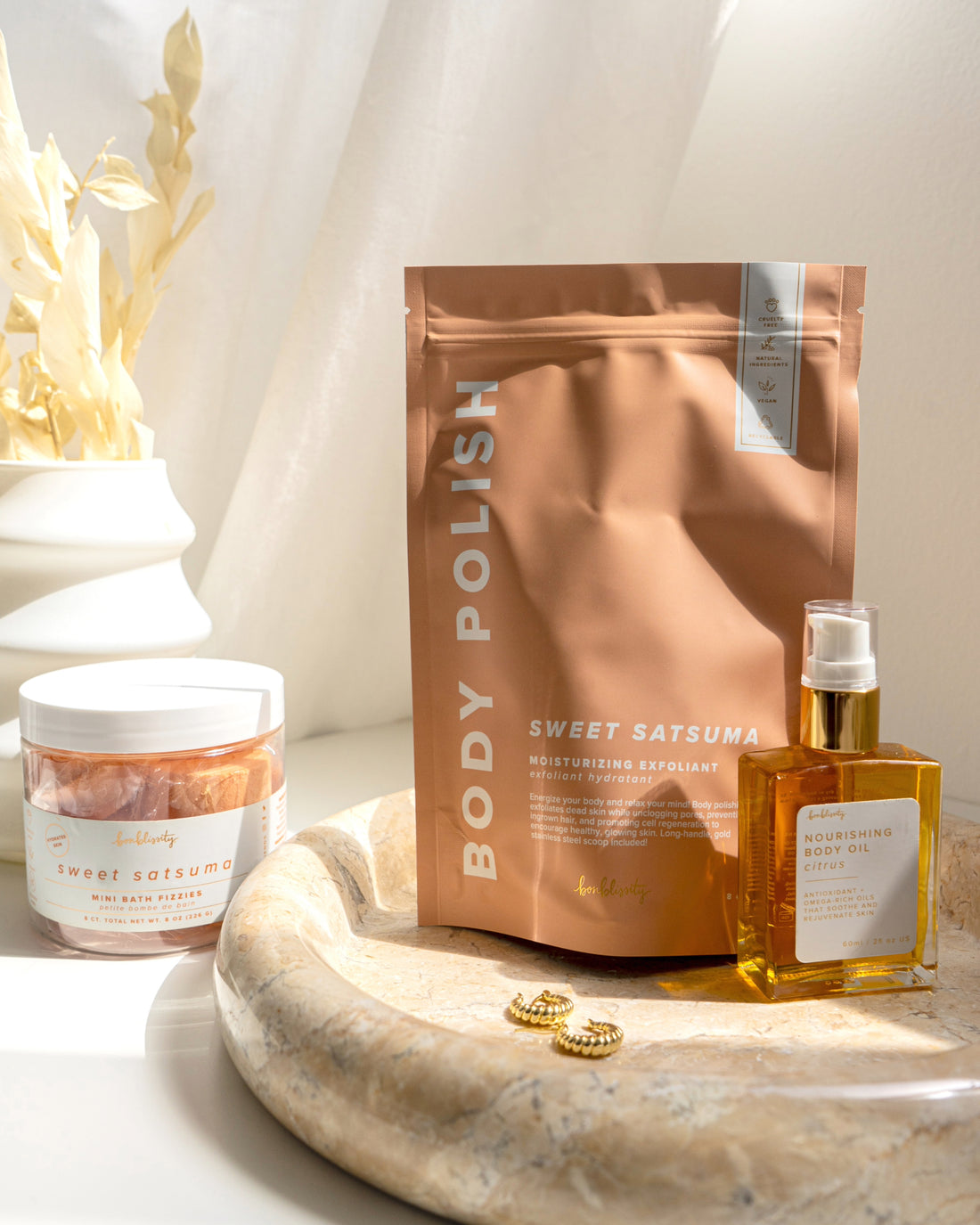 Blissful Retreat 🌿 Home Spa Kit: 1 Multi-use mini bomb + 1 Body Oil + 1 Body Polish