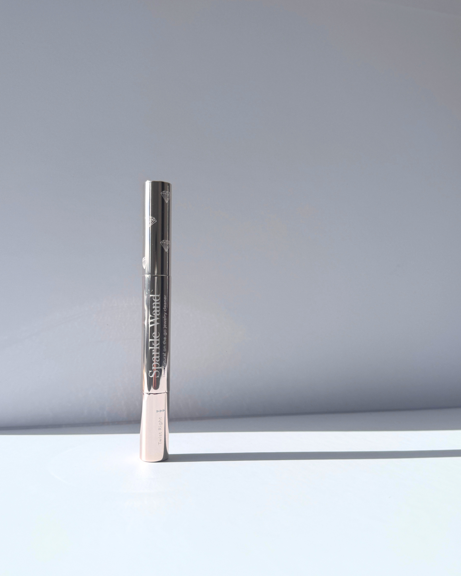 Sparkle Wand : On-the-Go Jewelry Cleaning Pen
